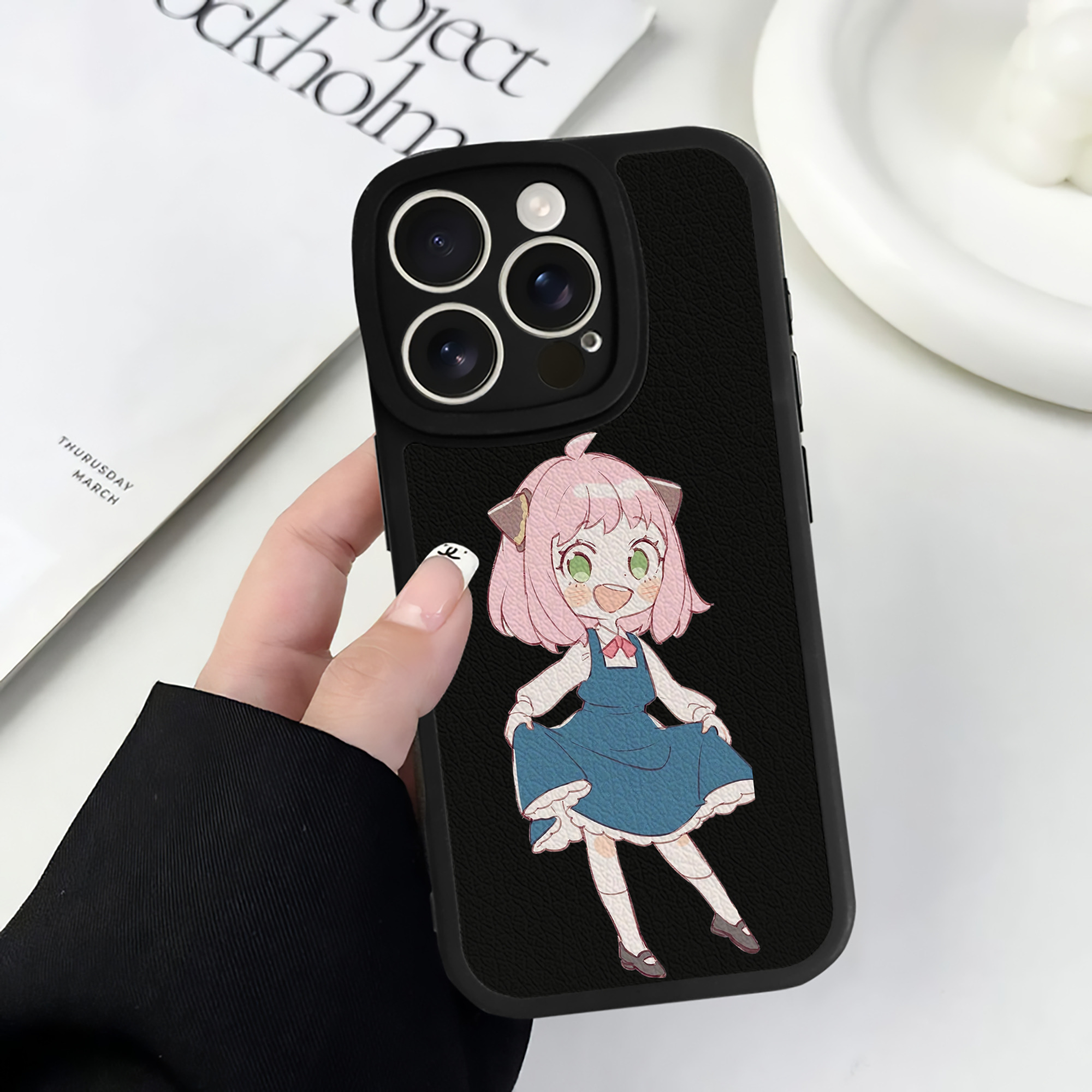 （画像用） SPY×FAMILY间谍家家酒 【iPhone 16シリーズ対応】シリコンスマホケース（レザー調） 材質：シリコン